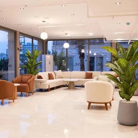 Hotel Lara Garden