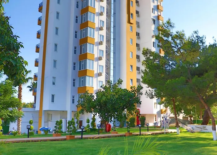 Lara Garden Hotel 4*