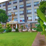 Lara Garden 4*