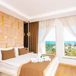 Lara Garden 4*
