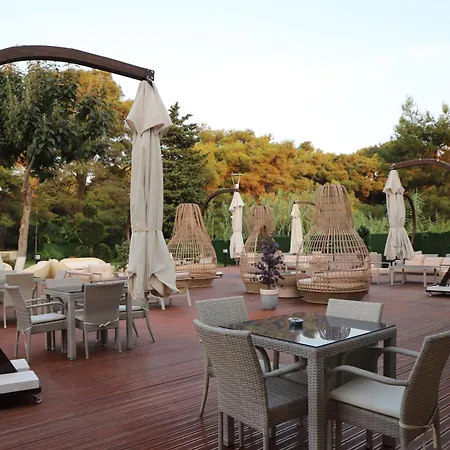 Ξενοδοχείο Lara Garden 2*